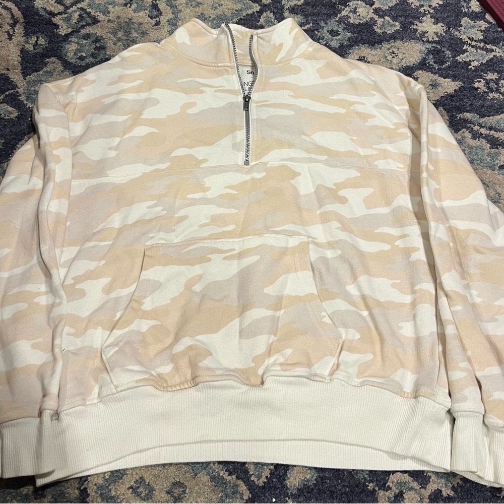 Small camo quarter zip